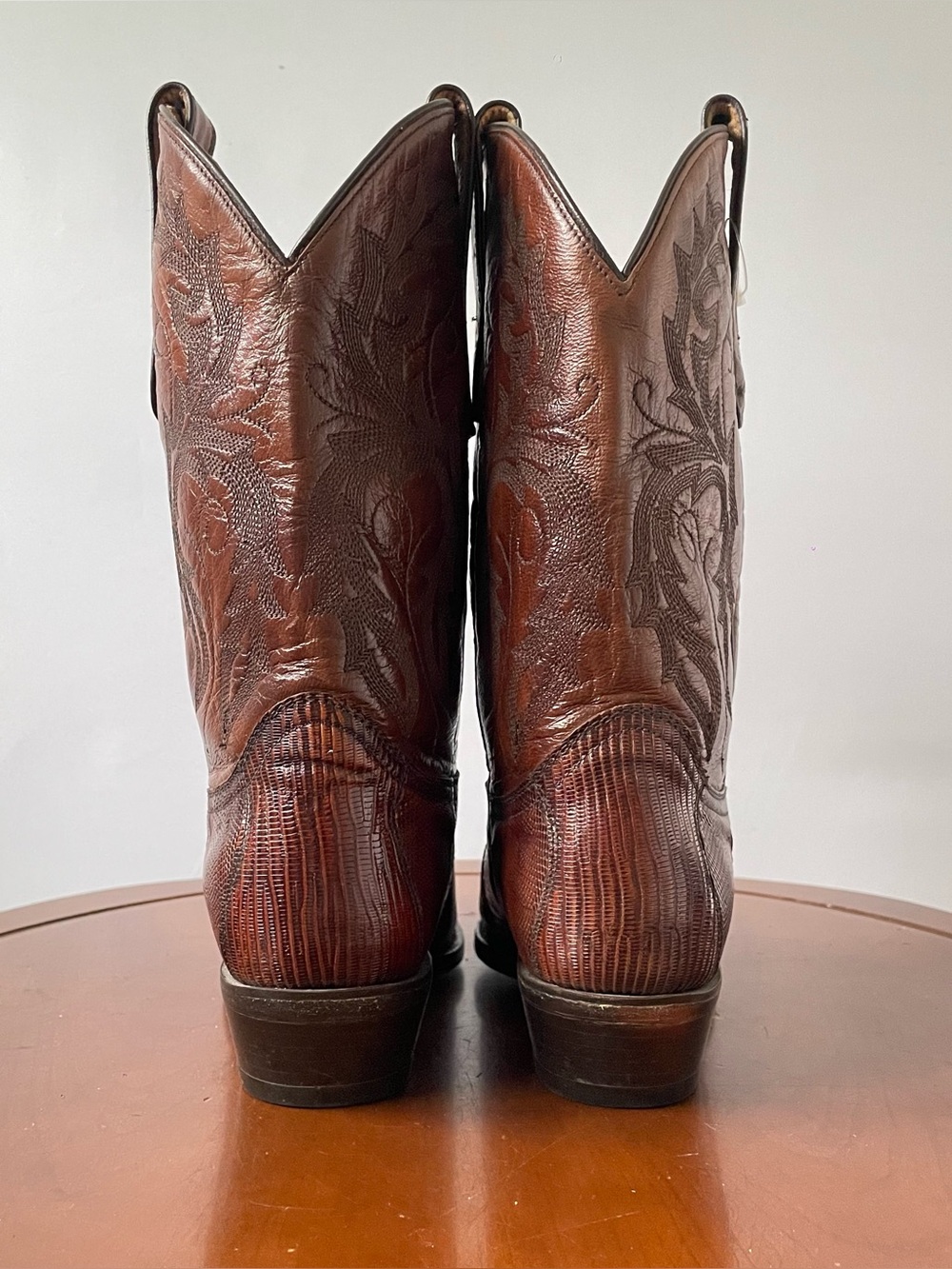 Zecuda Brown Croc-Embossed Women’s Cowboy Boots | US 9C - Picture 4 of 8